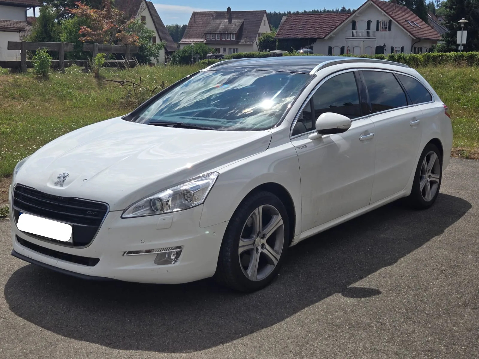 Peugeot 508 2016 - front-left photo 1