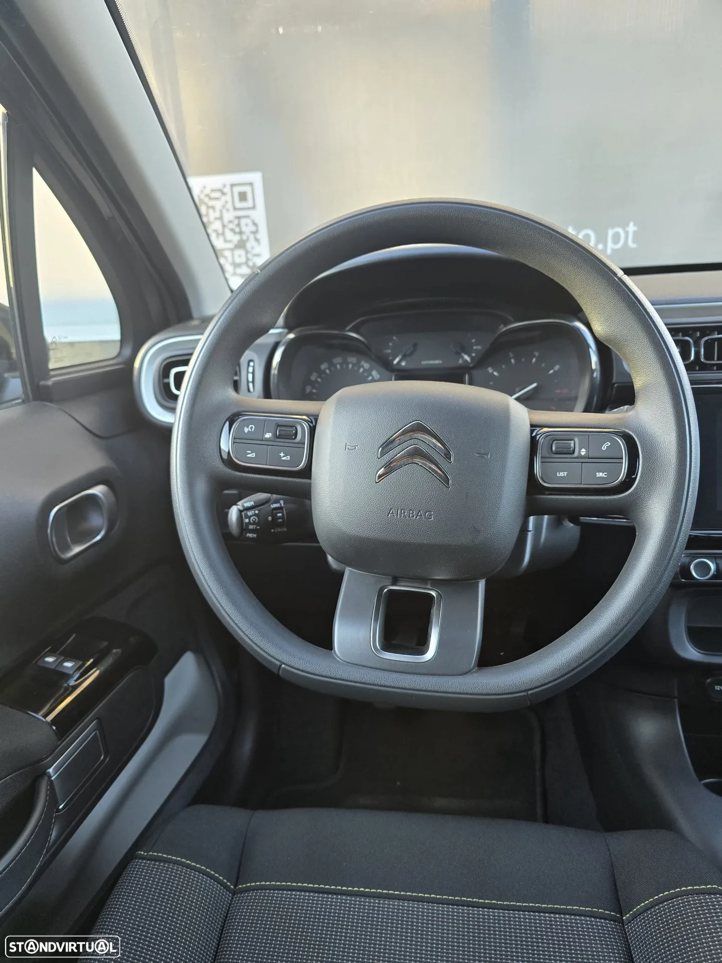 Citroën C3 2024 - dashboard photo 12