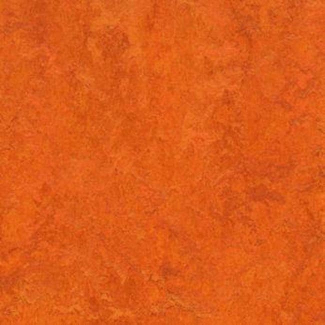 Marmoleum - Kyoto/Orange på benk
