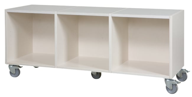 Kubus reol med 3 rom og bakvegg