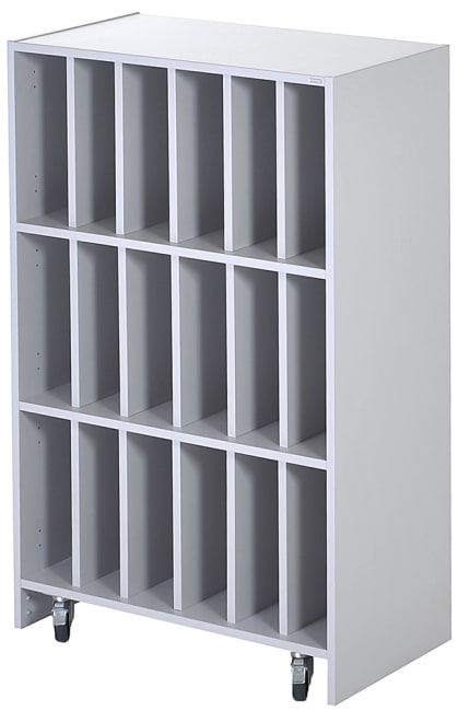 Åpen reol med 18 rom, på hjul