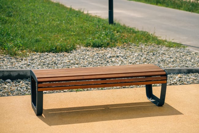 TRAPO ekstra liten benk uten rygg