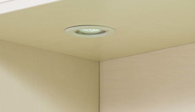 Pristillegg for halogenlys