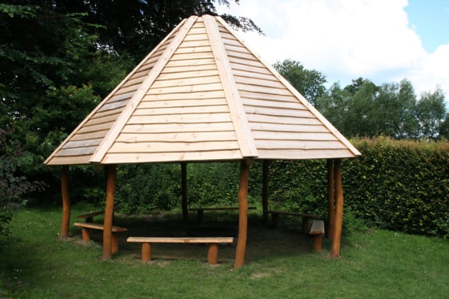 8-kantet grillhus Ø 6,0