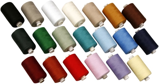 Polyester sytråd, 1000 m. 20 ruller.