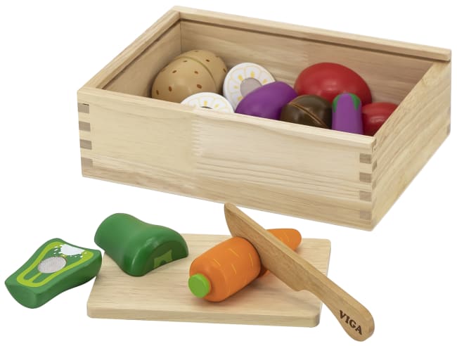 Lekemat i tre, grønnsaker. I trekasse med lokk