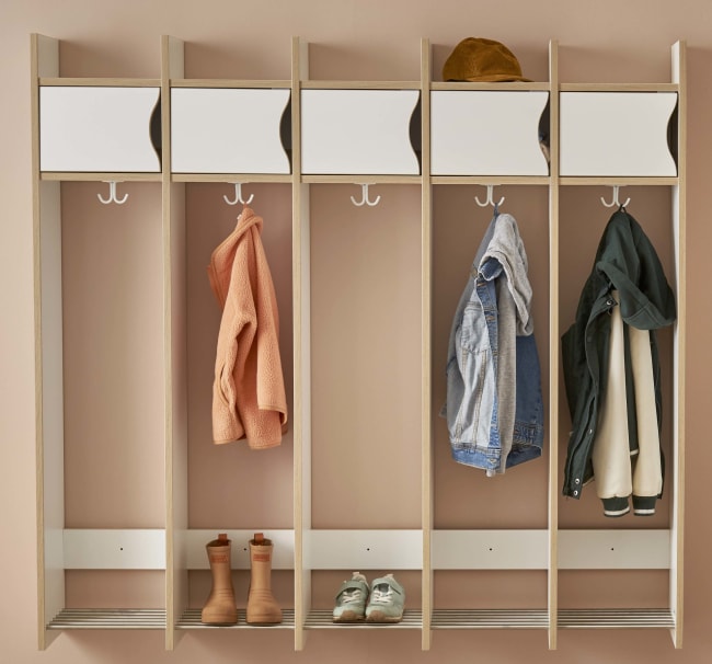 Norden 22 garderobe vegghengt uten benk