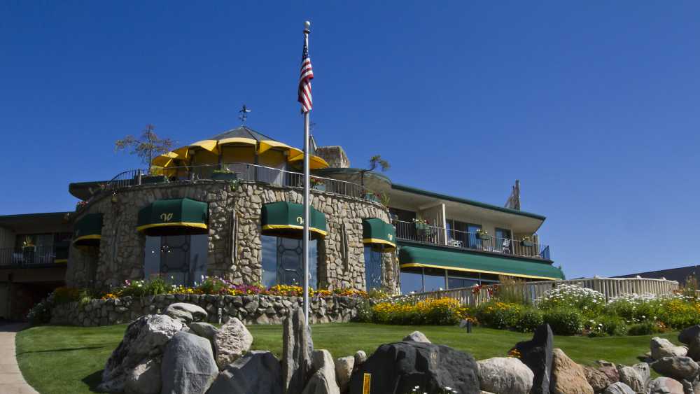 Weathervane Terrace Inn & Suites Michigan