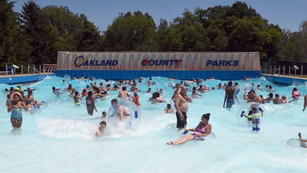 Waterford Oaks Waterpark Michigan