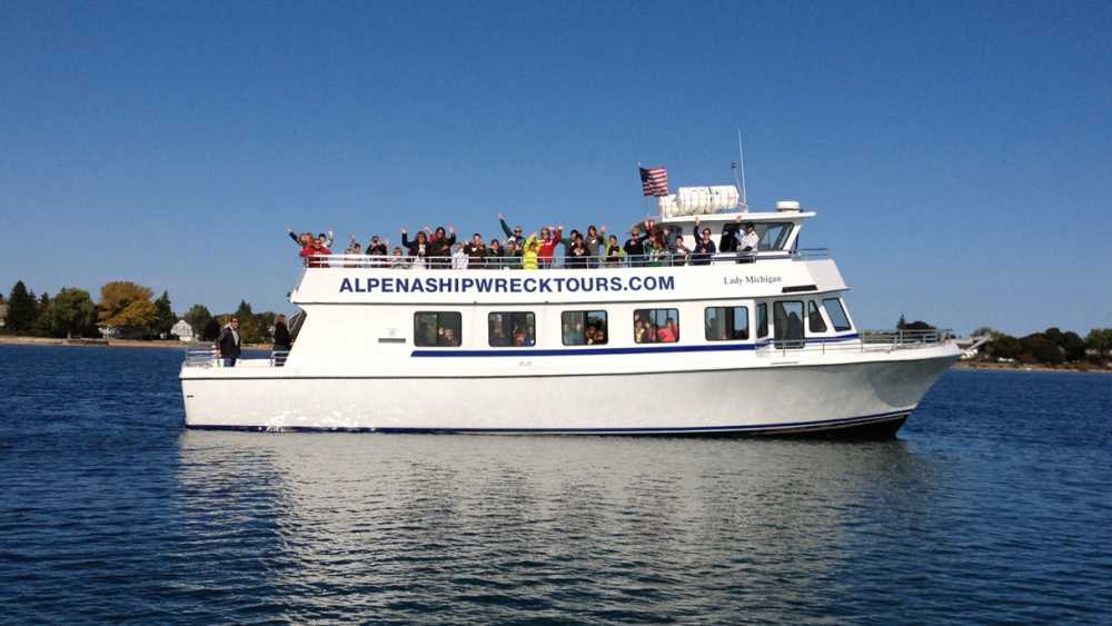 alpena shipwreck tours photos