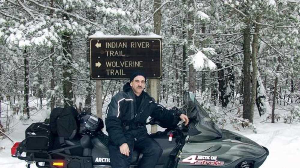 Brentwood Lodging Snowmobile Rental Michigan