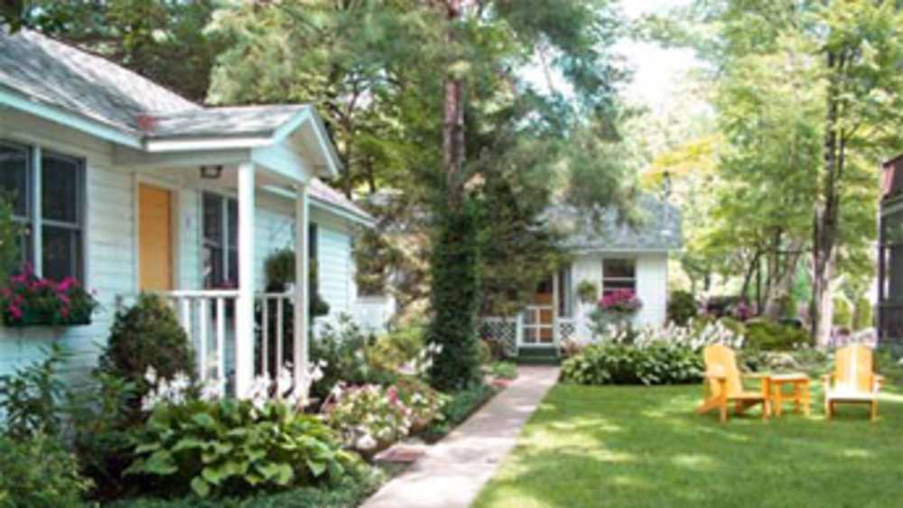 Elephant Walk Cottages Michigan