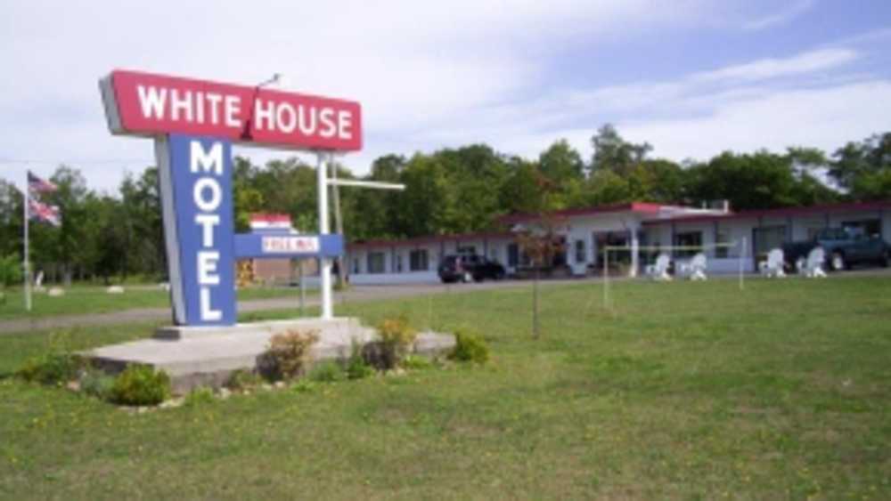 White House Motel Michigan