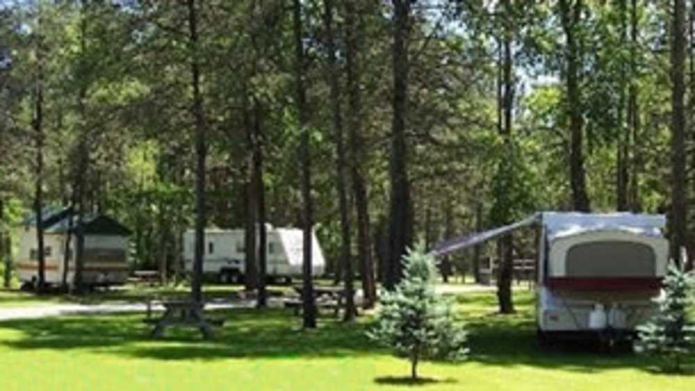 Whispering Oaks Campground Cabins Michigan