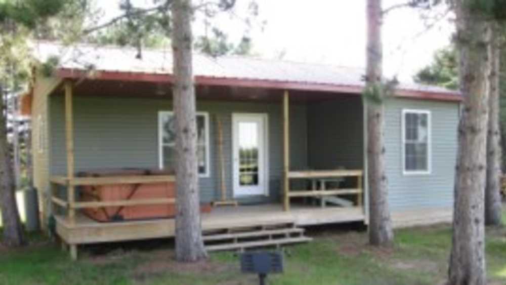 Old 27 Cabins Michigan