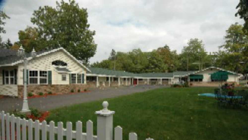 maple tree inn hours maple tree inn hours