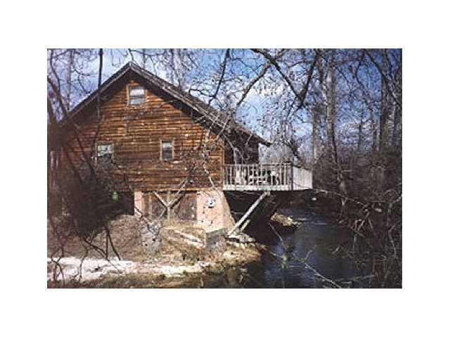 Cabin On The Creek Official Georgia Tourism Travel Website