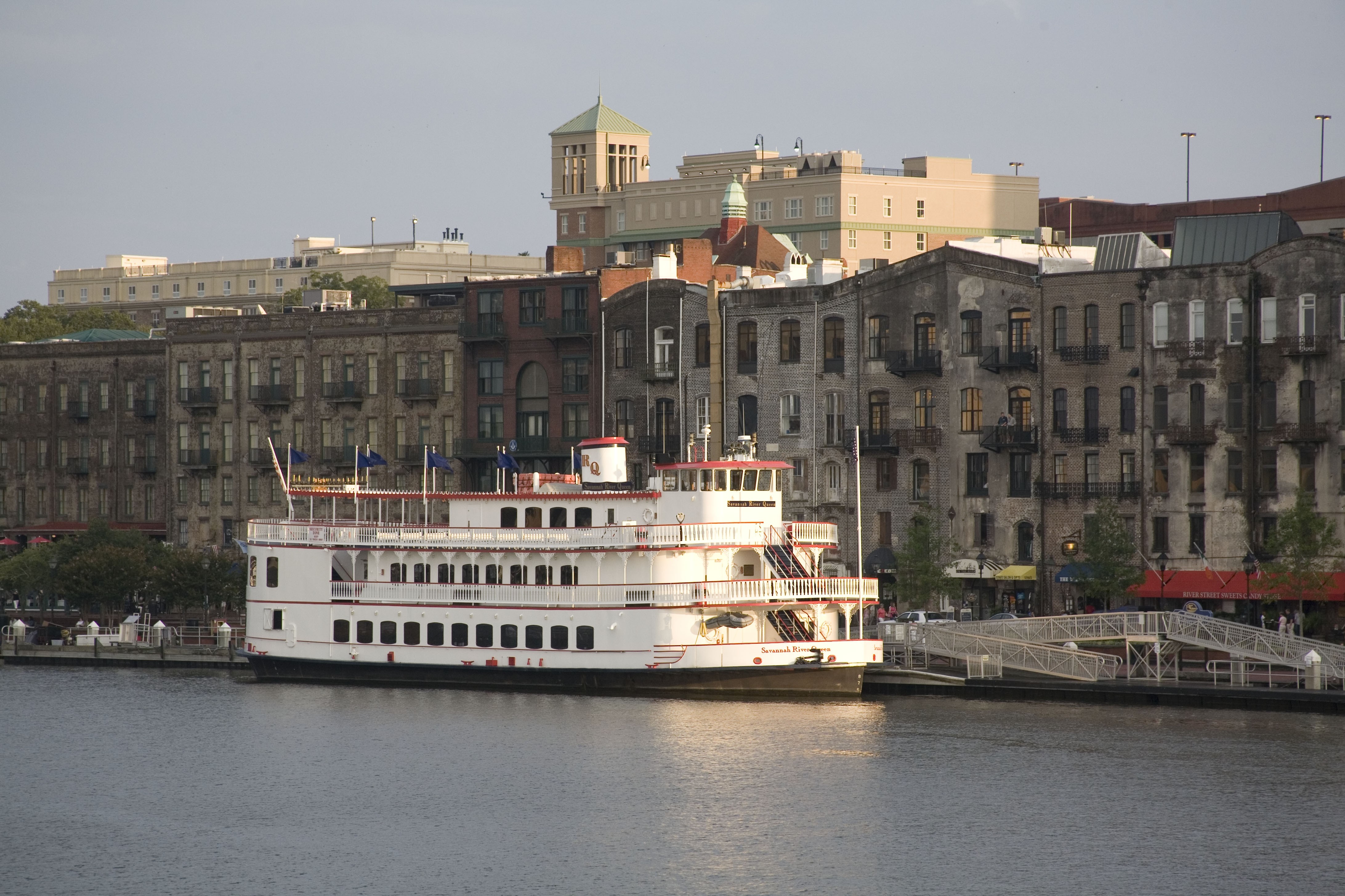 Savannah Riverboat Cruises Official Georgia Tourism Travel Website Explore Georgia Org