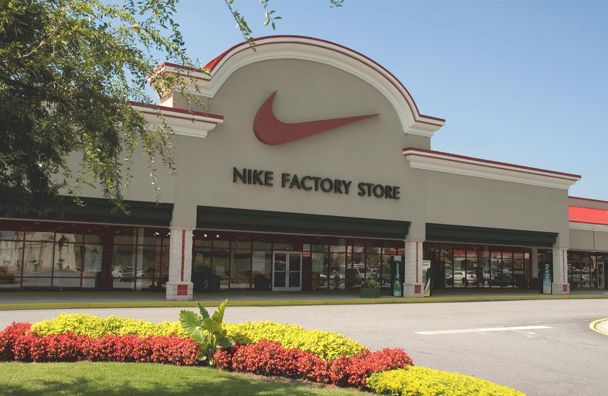 tanger outlet nike store