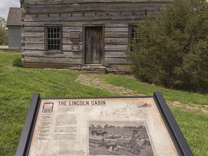 abraham lincolns log cabin