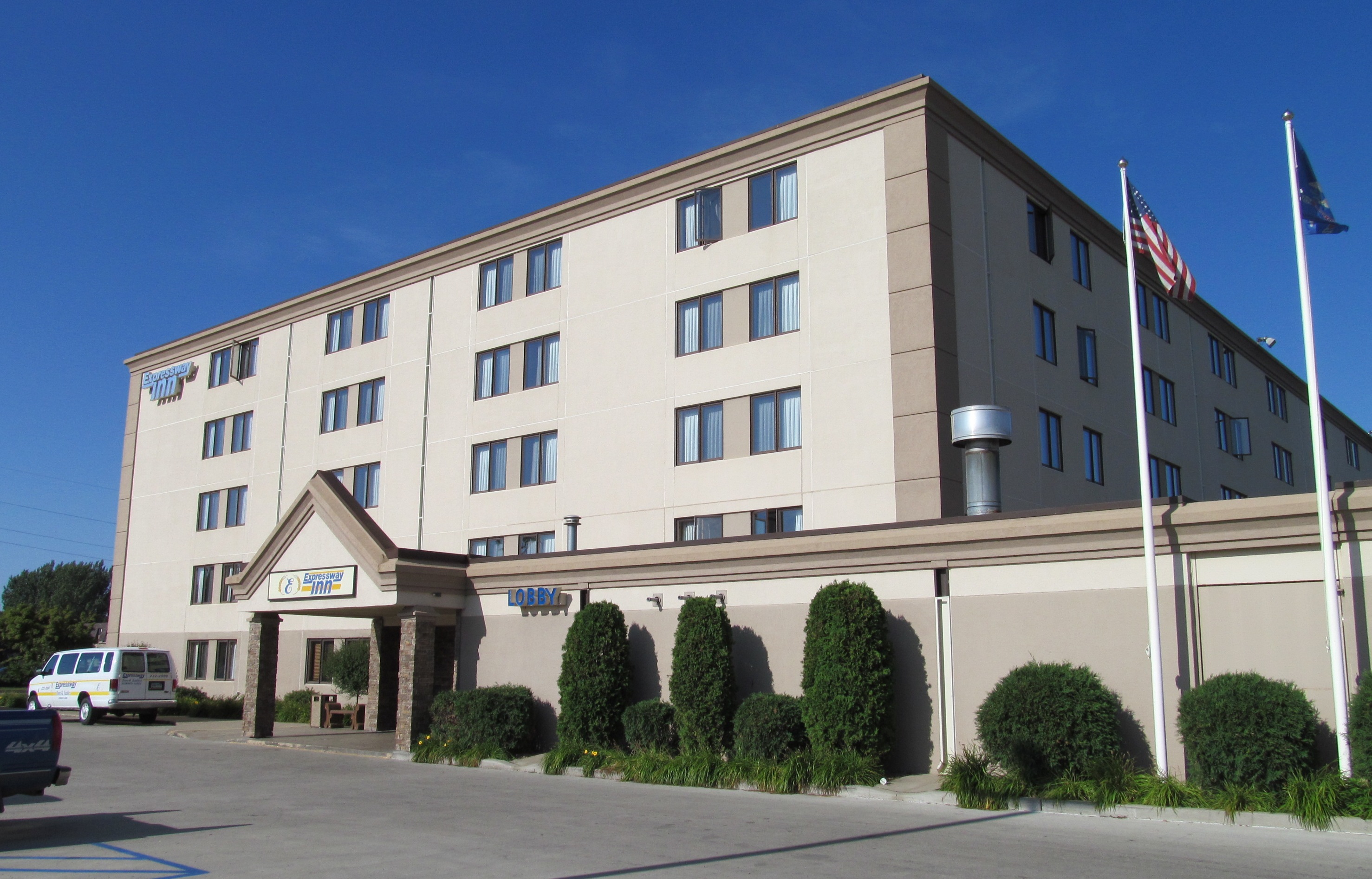 EVERSPRING INN & SUITES - BISMARCK $98 ($̶1̶0̶9̶) - Updated 2023 Prices &  Hotel Reviews - ND