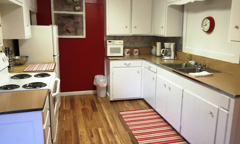 Grand Suite Kitchen