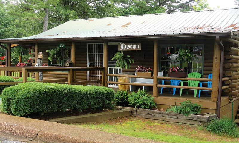 Log Cabin Museum