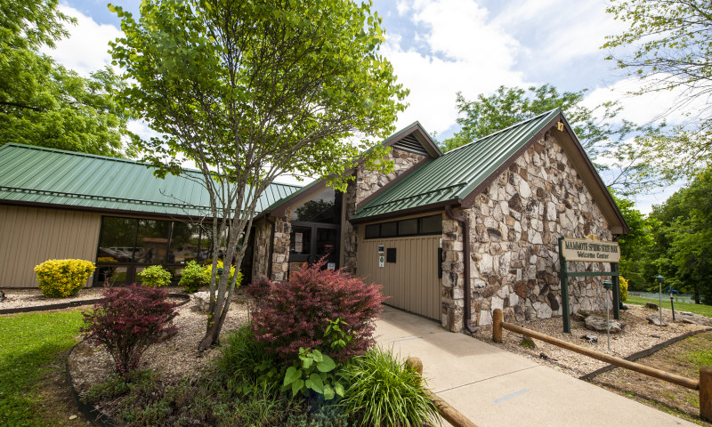 Entrance of Mammoth Spring Welcome Center