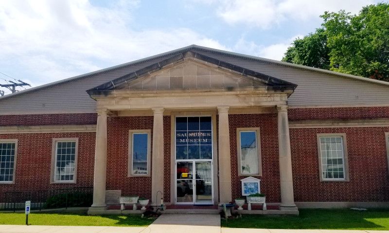 Saunders Museum