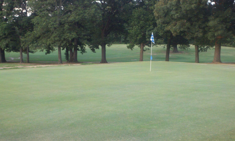 Oak Hills Country Club