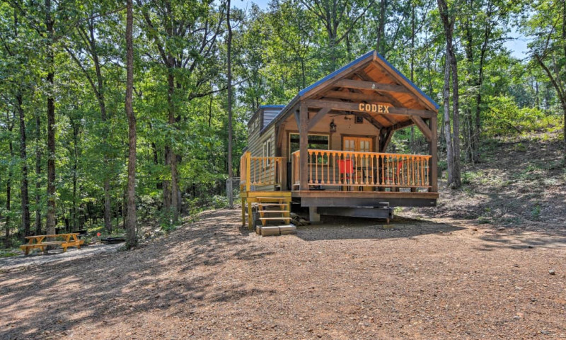 Parker Creek Bend Cabins