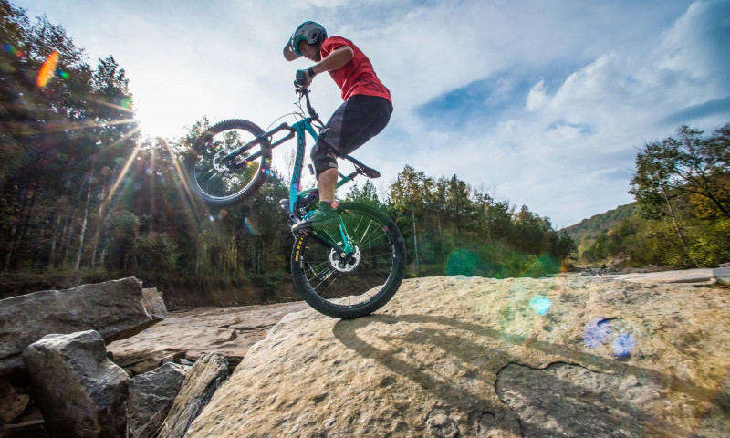 Mountain biking on the Fossil Flats Trail