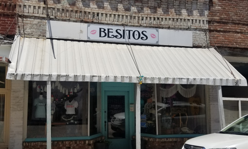 Besitos Boutique