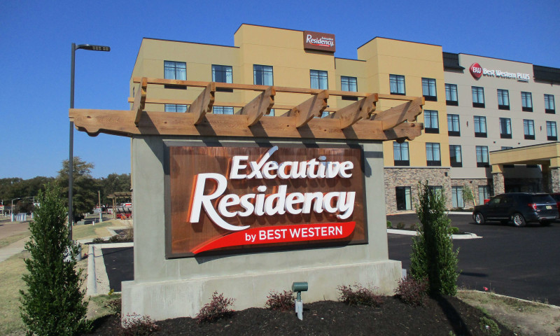 Best Western Plus/Executive Residency