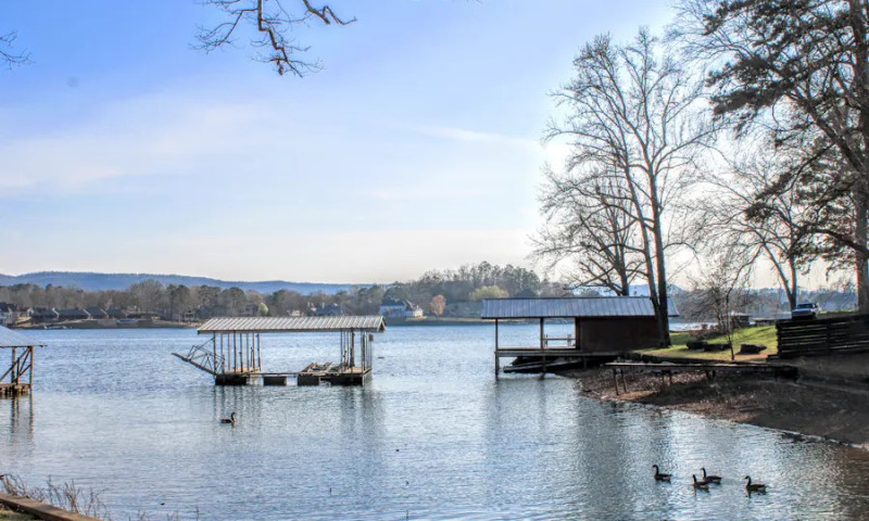 The Happy Place at Lake Hamilton