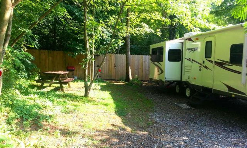 Maple Glen RV Camper Spot
