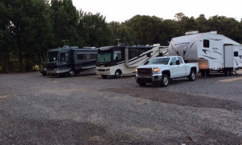 Dub'l R RV Park