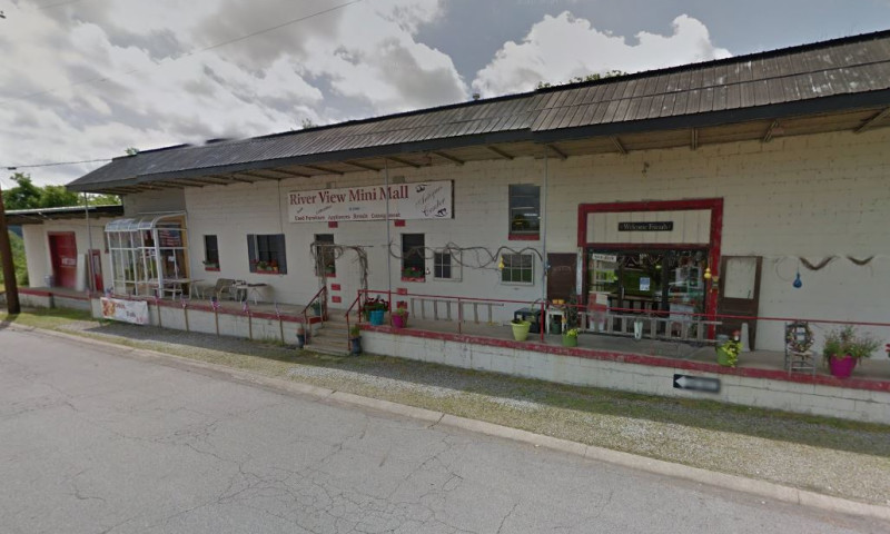 Riverview Antiques