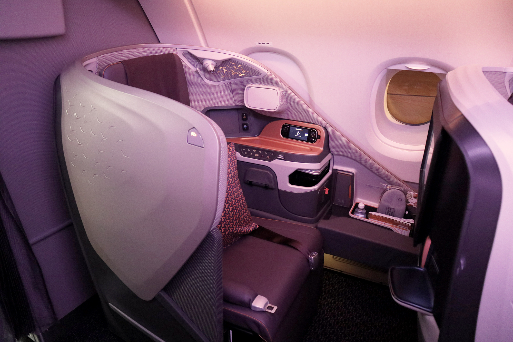 Singapore Airlines A380 Business Class Seat