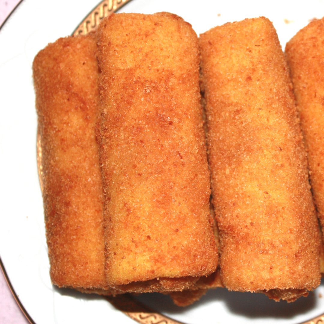 Short Eats Chineese Fish Roll