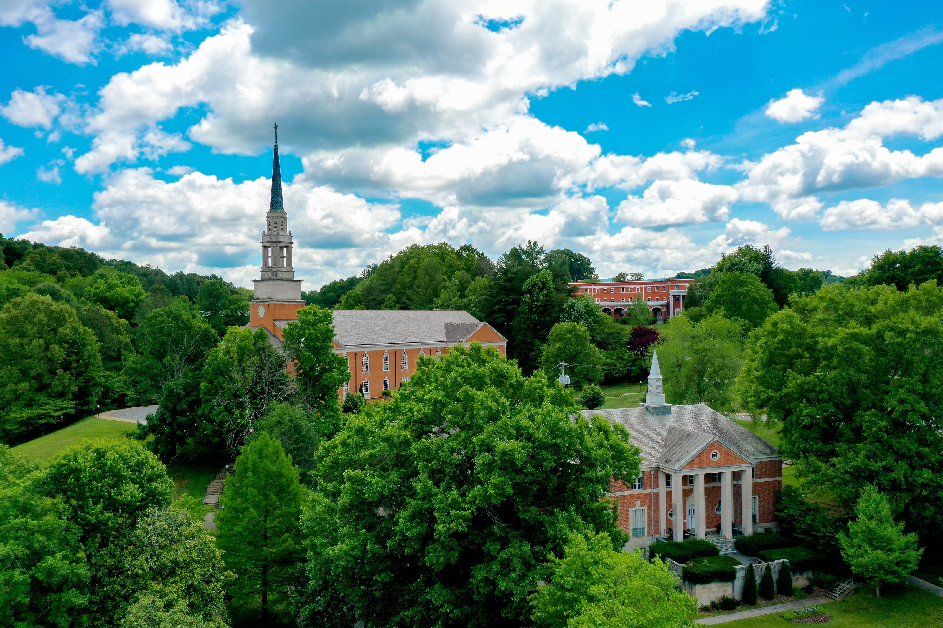 Drone photography of several campus buildings