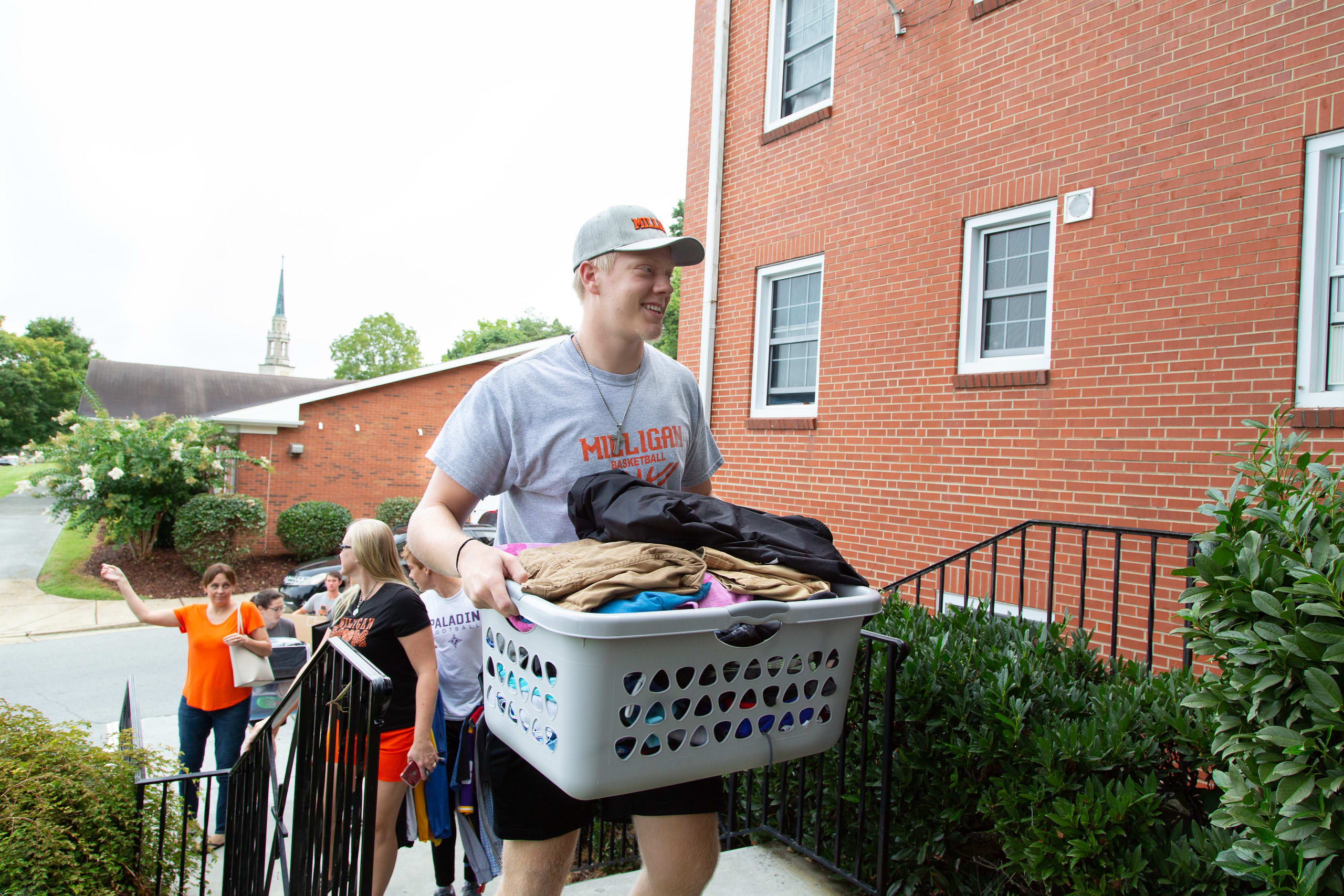 Student moving into Webb