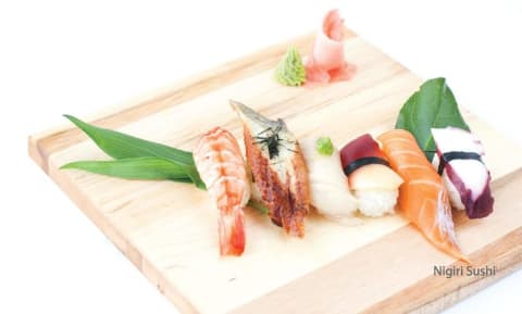 Nigiri sushi