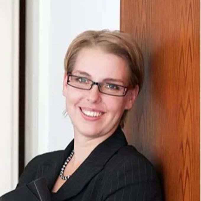 "It helped me to establish the main important aspects of the coaching business"