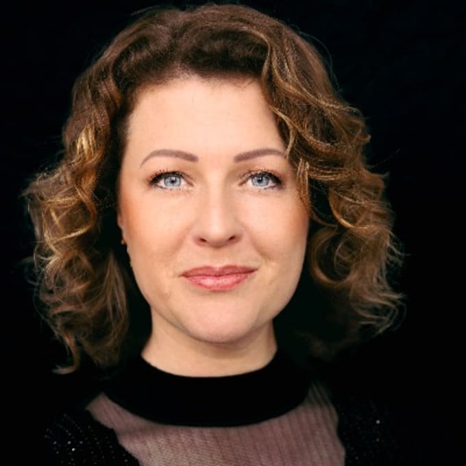"I’ve shifted my focus to becoming a hypnotherapist for all performers"