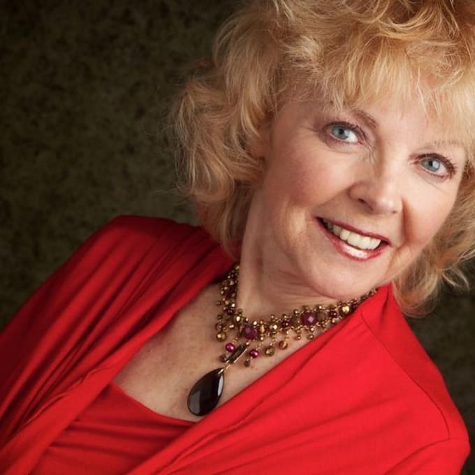 “In just seven days, my energy, focus, and relationships shifted—and I stopped procrastinating, took things less personally, and started flowing with life"