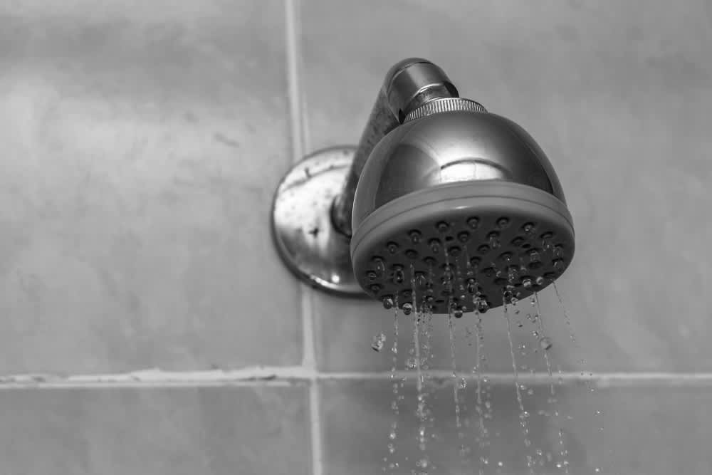 banho frio melhora o sono e a expectativa de vida (longevidade)