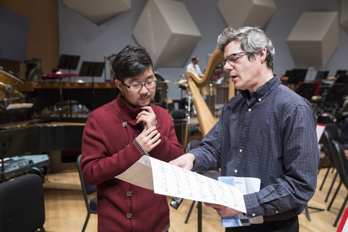 Adam Kuenzel with Minnesota Orchestra Composer Institute participant Texu Kim