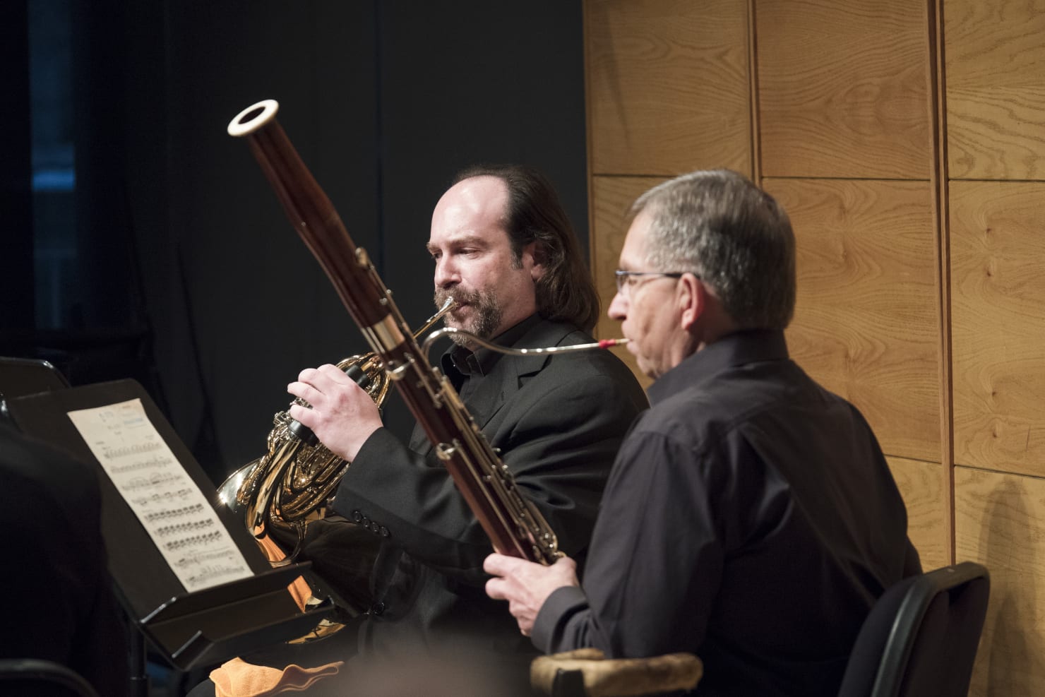 Mark Kelley and horn player Bruce Hudson at a chamber music concert