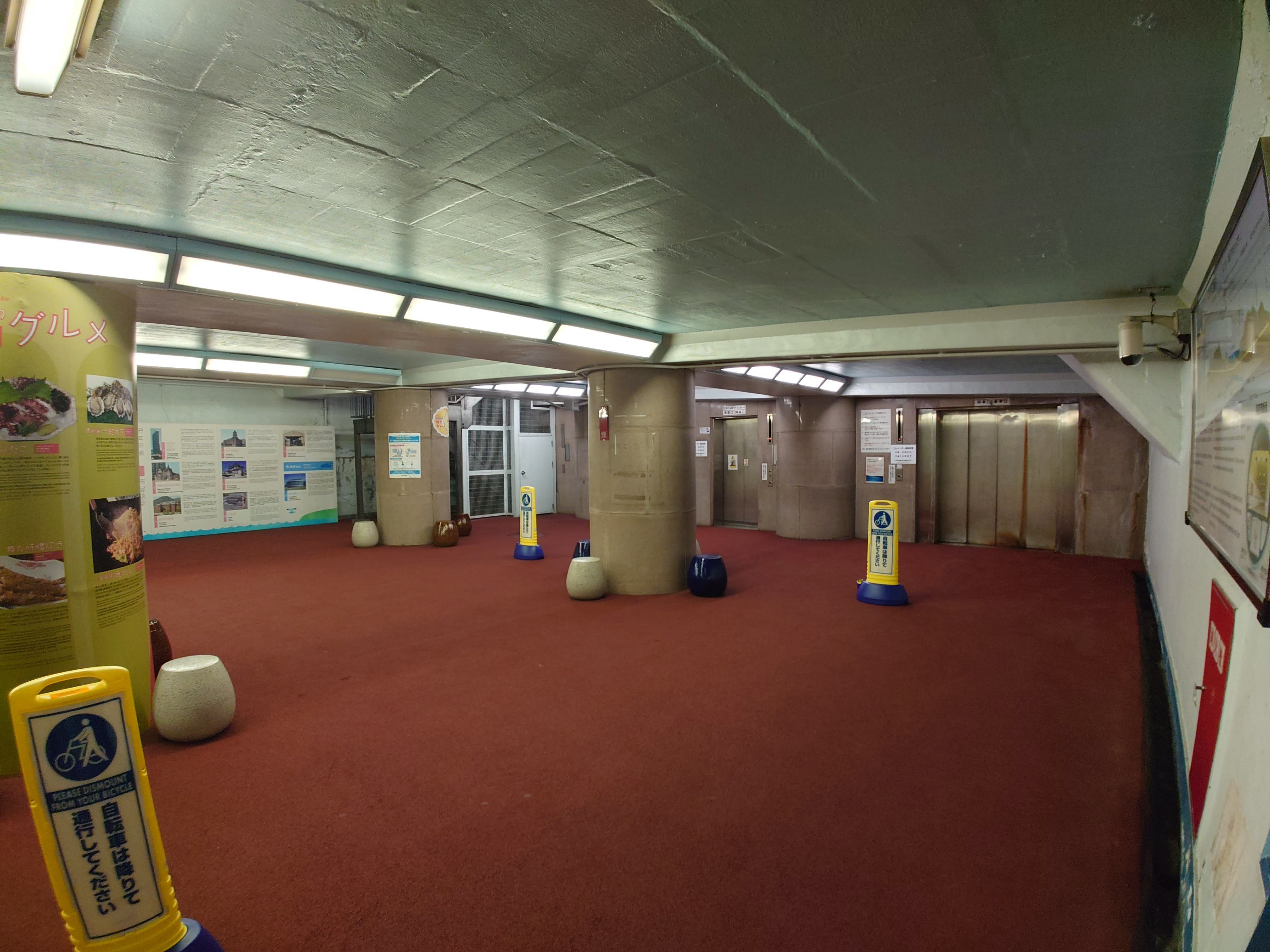 エレベータホール